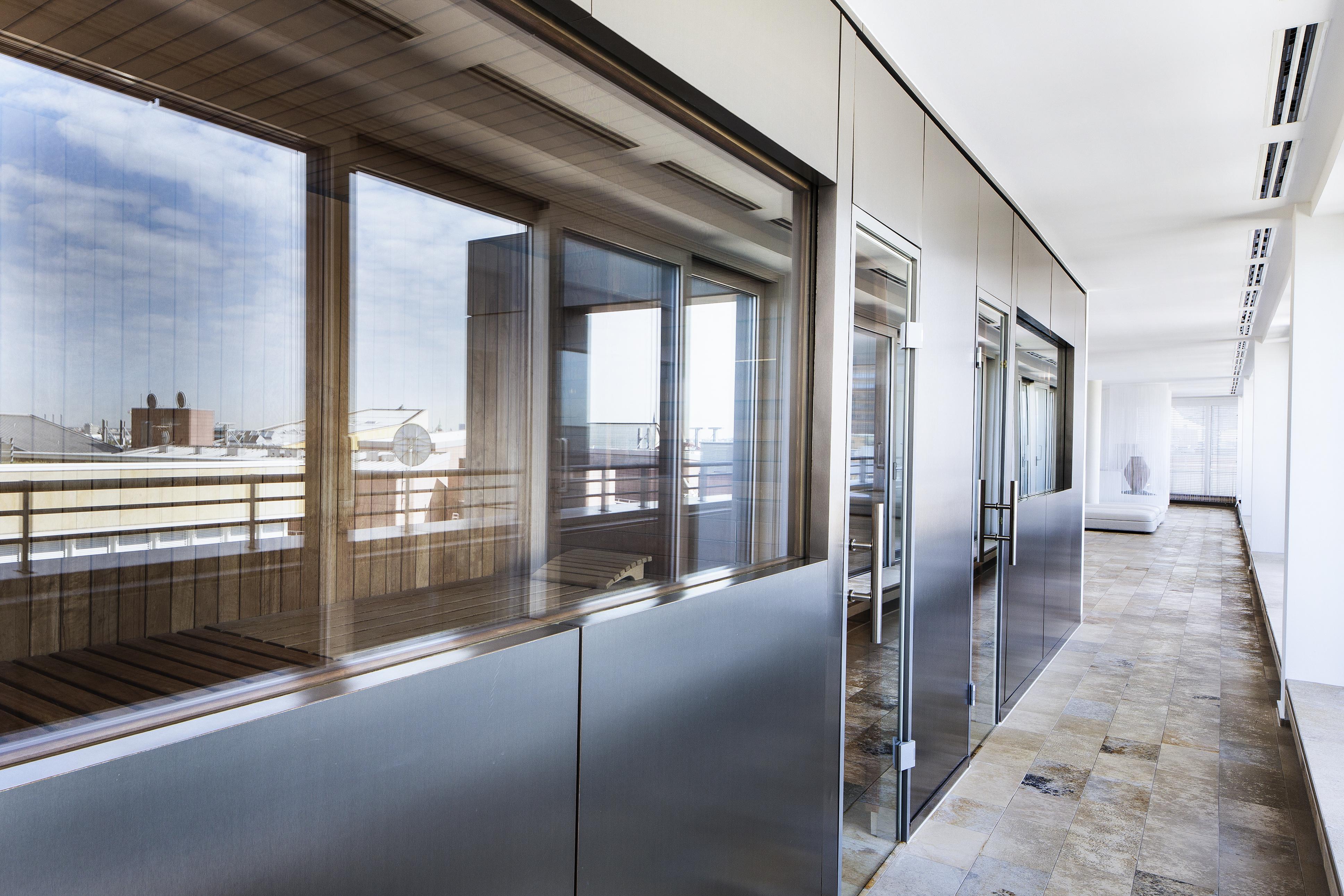 The Mandala Berlin, A Member Of Design Hotels Ngoại thất bức ảnh The interior of the building
