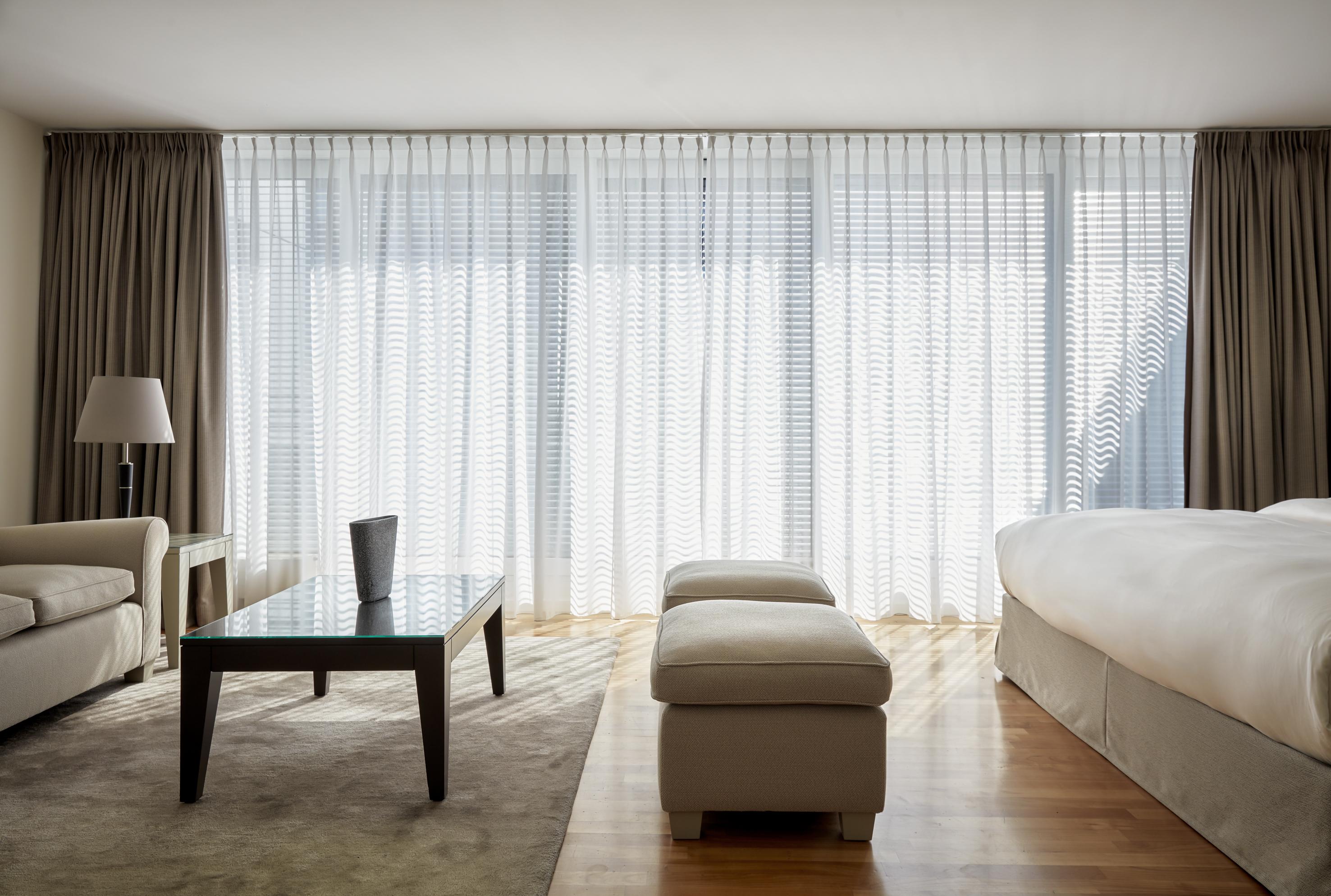 The Mandala Berlin, A Member Of Design Hotels Ngoại thất bức ảnh A room at the Mandarin Oriental, Munich