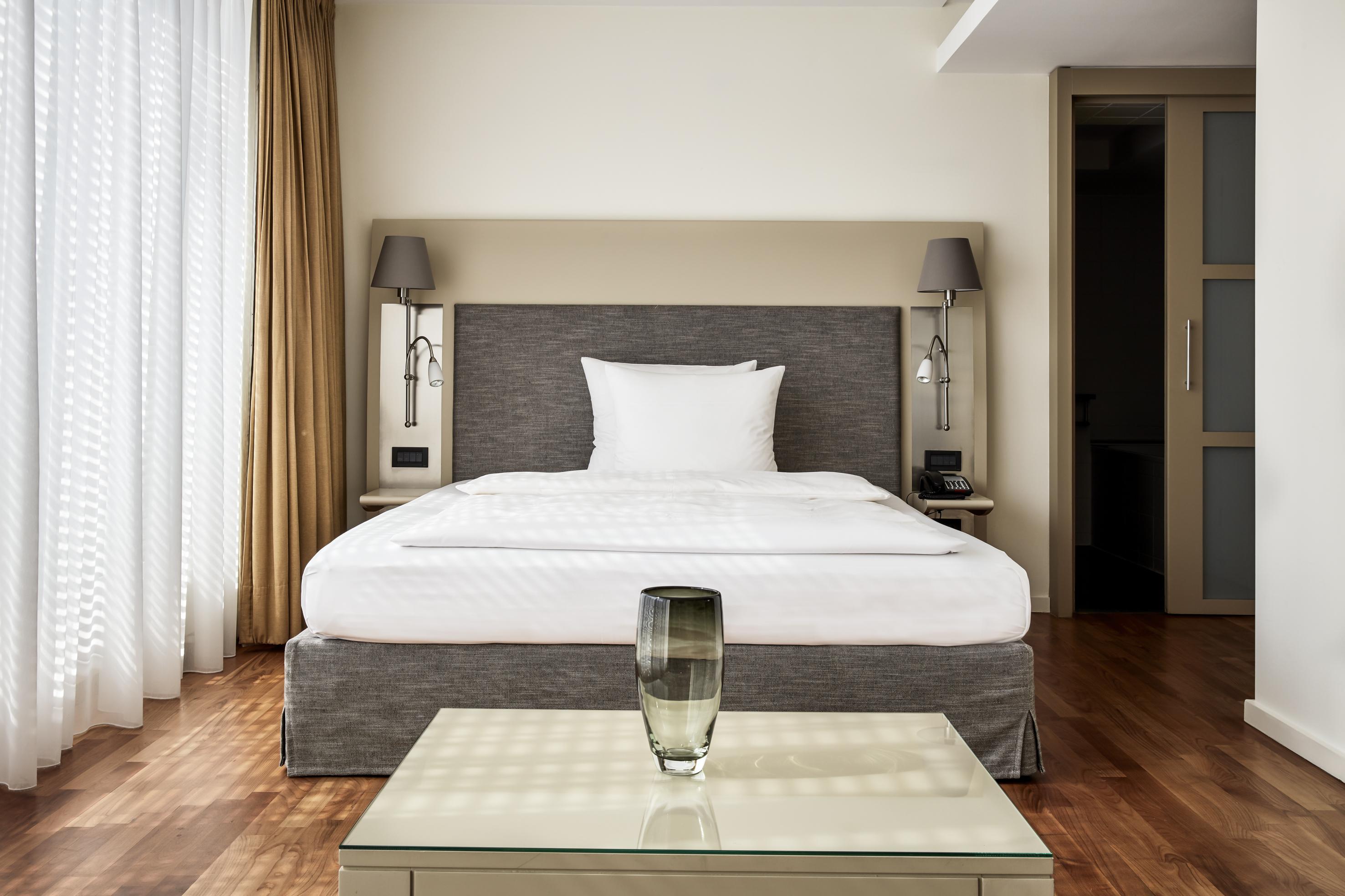 The Mandala Berlin, A Member Of Design Hotels Ngoại thất bức ảnh A bedroom at the Hotel